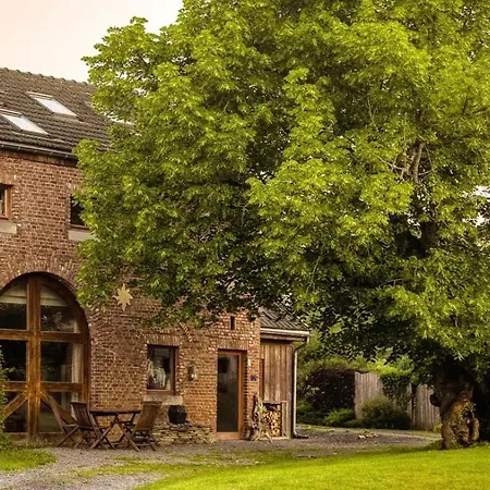 La Source De Manon - A Houyet, En Ardennes * Houyet