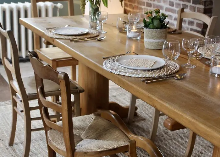 La Source De Manon - à Houyet, En Ardennes * Houyet