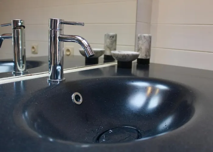 La Source De Manon - à Houyet, En Ardennes Houyet